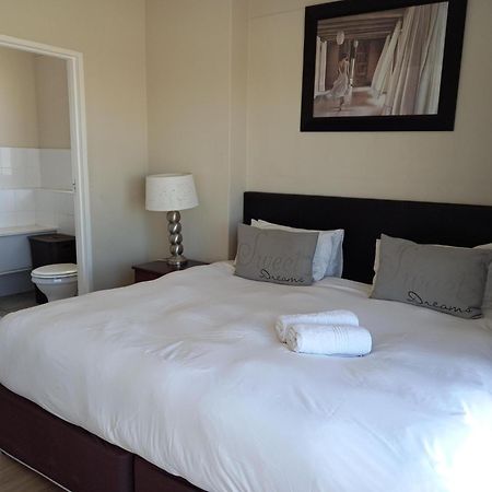 Majorca Apartments By Bon Hotels Cape Town Exterior foto
